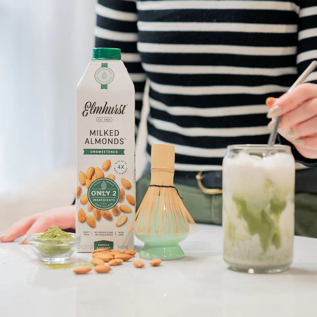 Unsweetened Almond Milk - Image 4