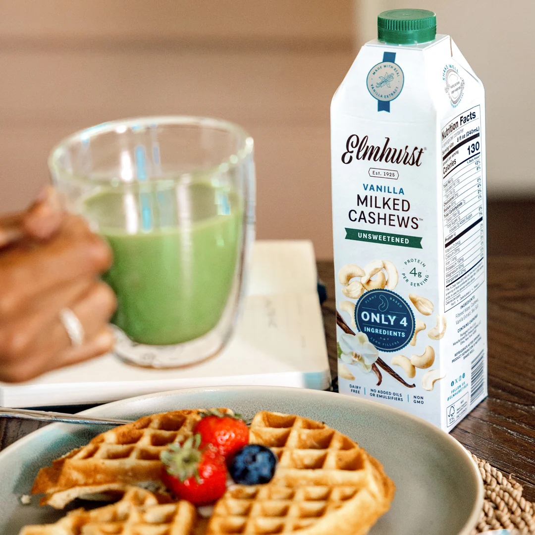 Unsweetened Vanilla Cashew Milk - Image 4